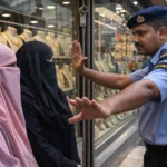 HEADLINE: "No Face Cover, No Entry": Bihar becomes First State where Jewellers Ban Hijab and Niqab